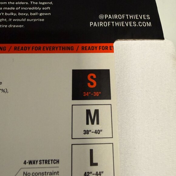 Pair of Thieves Men's 2pk V-Neck Undershirt White Size Small - Picture 6 of 7